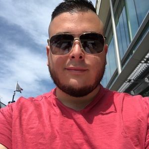 Meet your Posher, Brandon